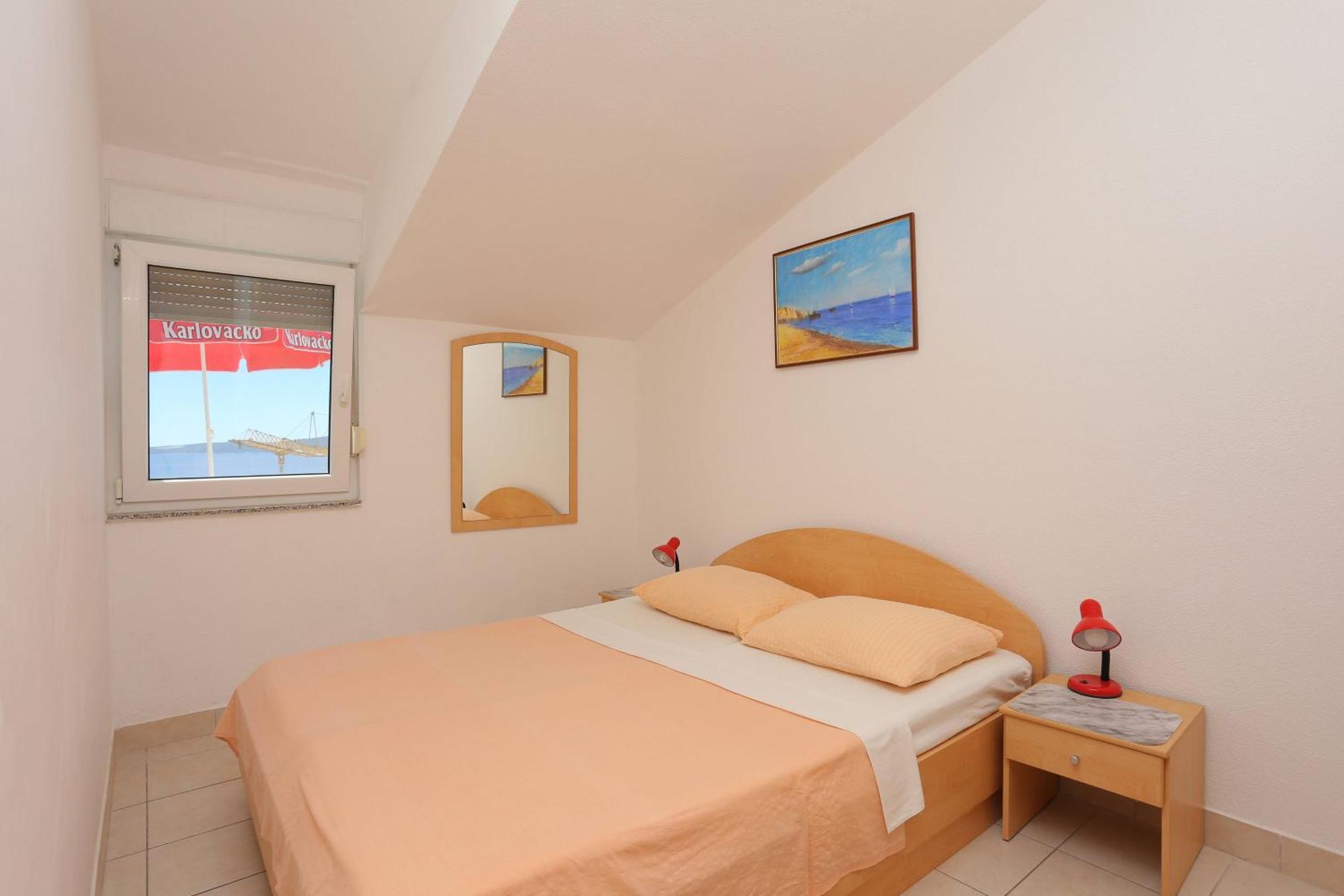 Family Friendly Apartments With A Swimming Pool Businci, Ciovo - 11232 Трогир Экстерьер фото